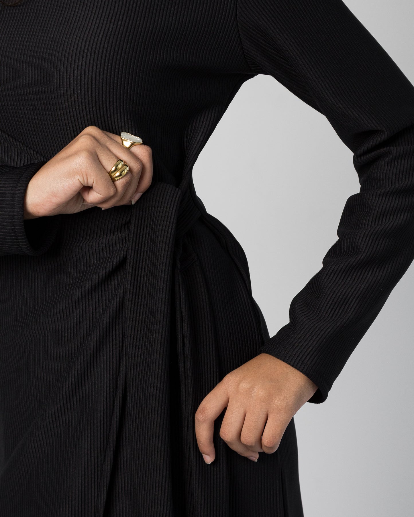 Vail Wrap Dress - Black